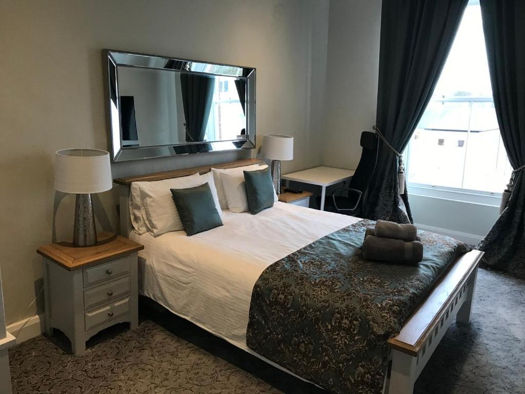 The Townhouse Hotel คอร์ก ภายนอก รูปภาพ